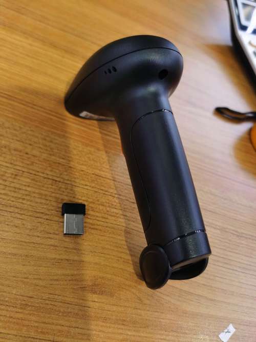 一维二维无线扫描器厂家详解 商超、快递物流出入库无线扫码枪选购指南